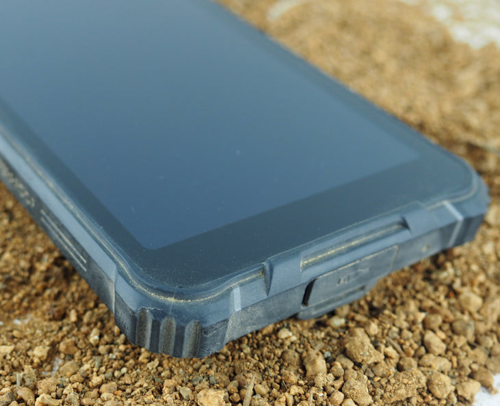 Móvil resistente KOA Rhino 7.500mHa 4GB 13MP - 14