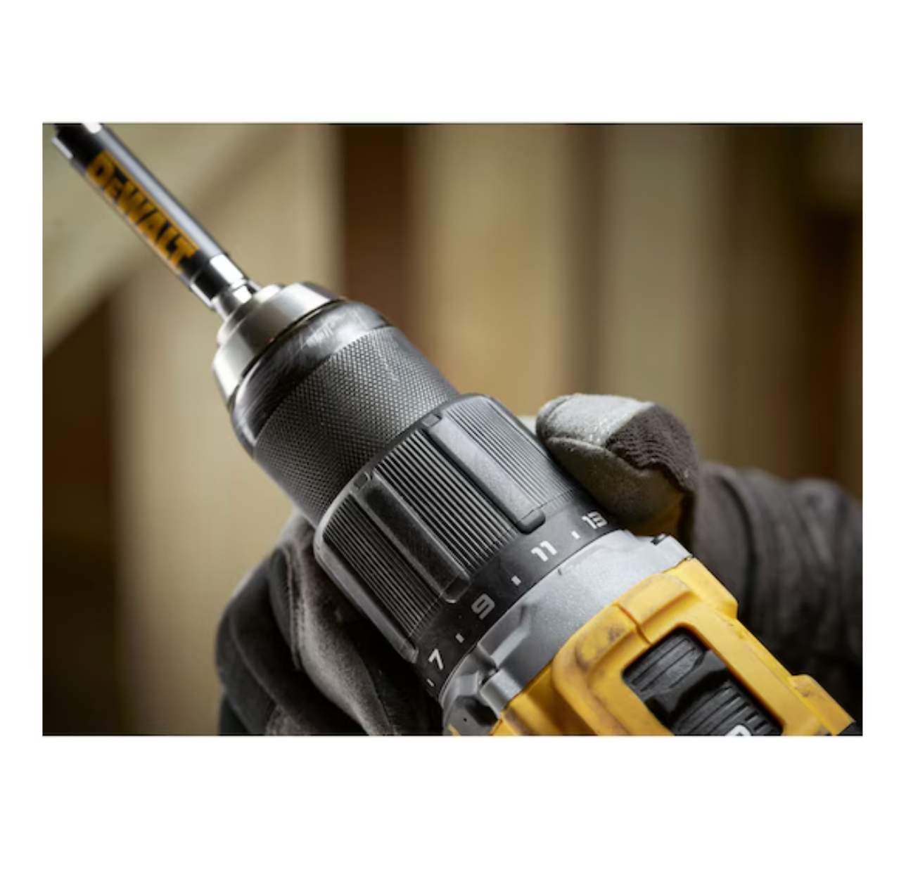 Taladro percutor XR 18V 13mm 74Nm Dewalt DCD799NT