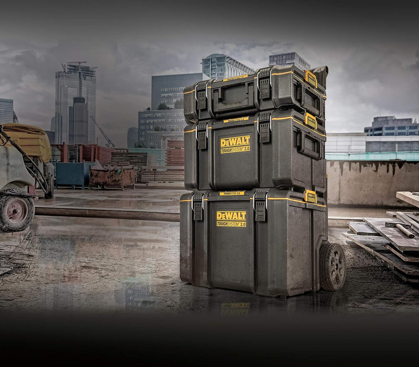 TOUGHSYSTEM DS450 Dewalt DWST83295-1 Tool Box with Handle and Wheels