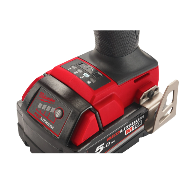 M18 FUEL 1/2" Medium Torque Impact Wrench With Milwaukee M18 Friction Ring FMTIW2F12-502X