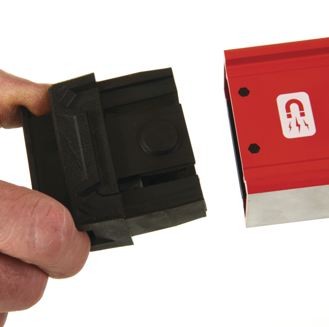 80cm BACKBONE Milwaukee magnetic level