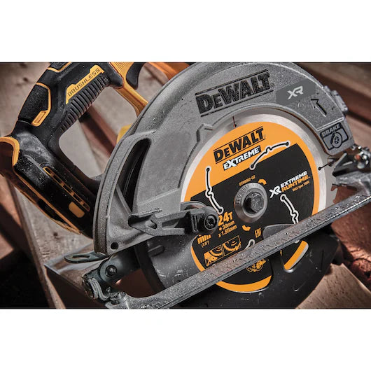 XR Circular Saw 18V Ø190mm FLEXVOLT Dewalt DCS573NT