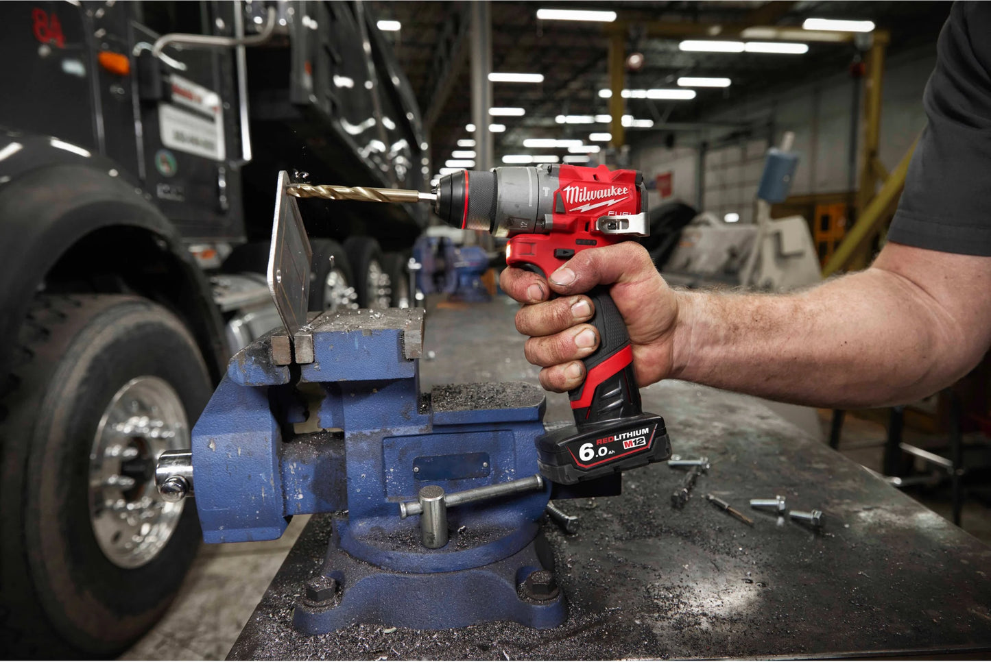 Powerpack Taladro de impacto + Atornillador de impacto + 2bat 4.0Ah + cargador + maletín Milwaukee M12 FPP2A2-402X