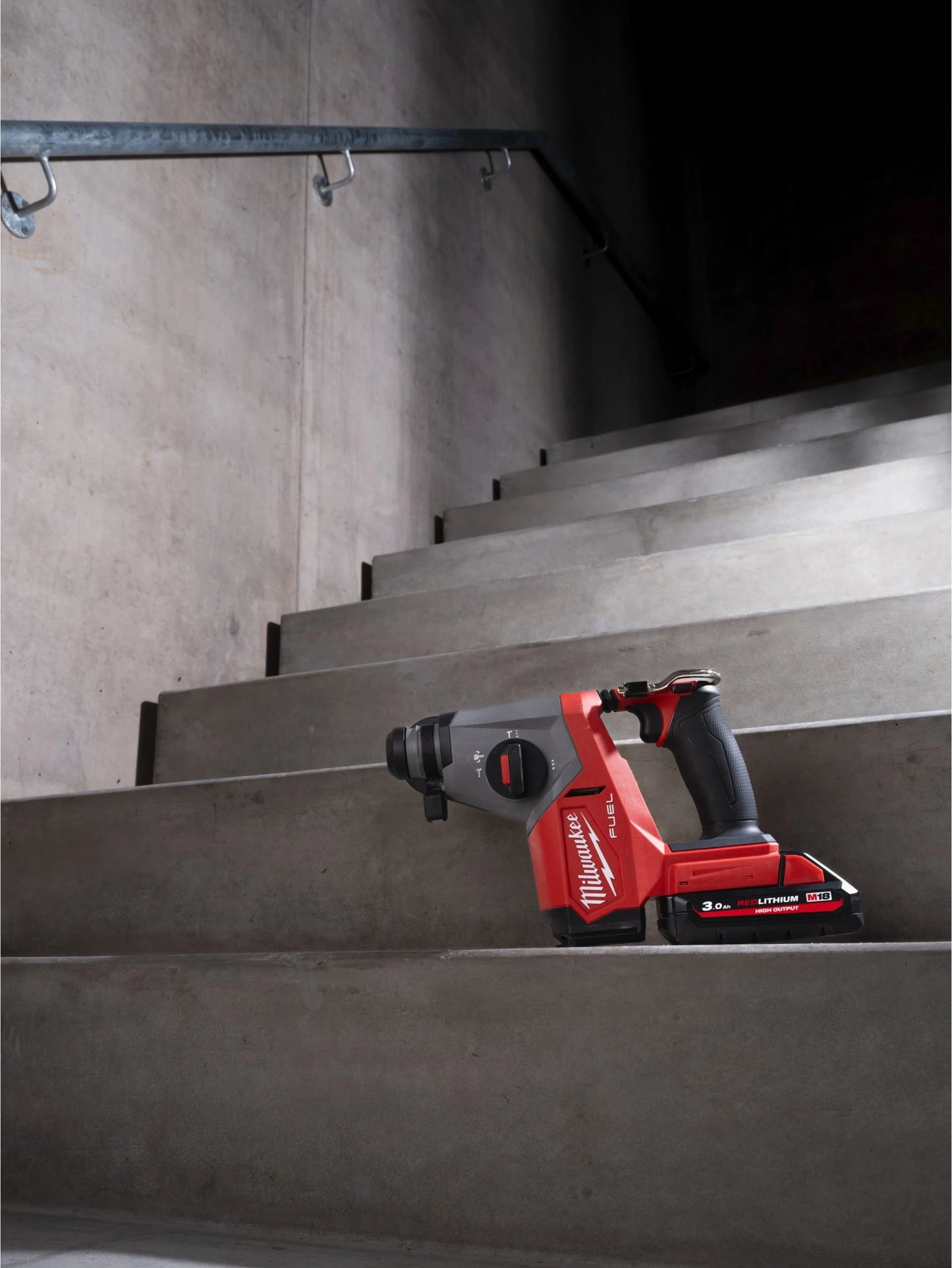 Martillo combinado SDS-Plus 16mm M18 Fuel 1,7J Milwaukee M18 FHAC16-0X