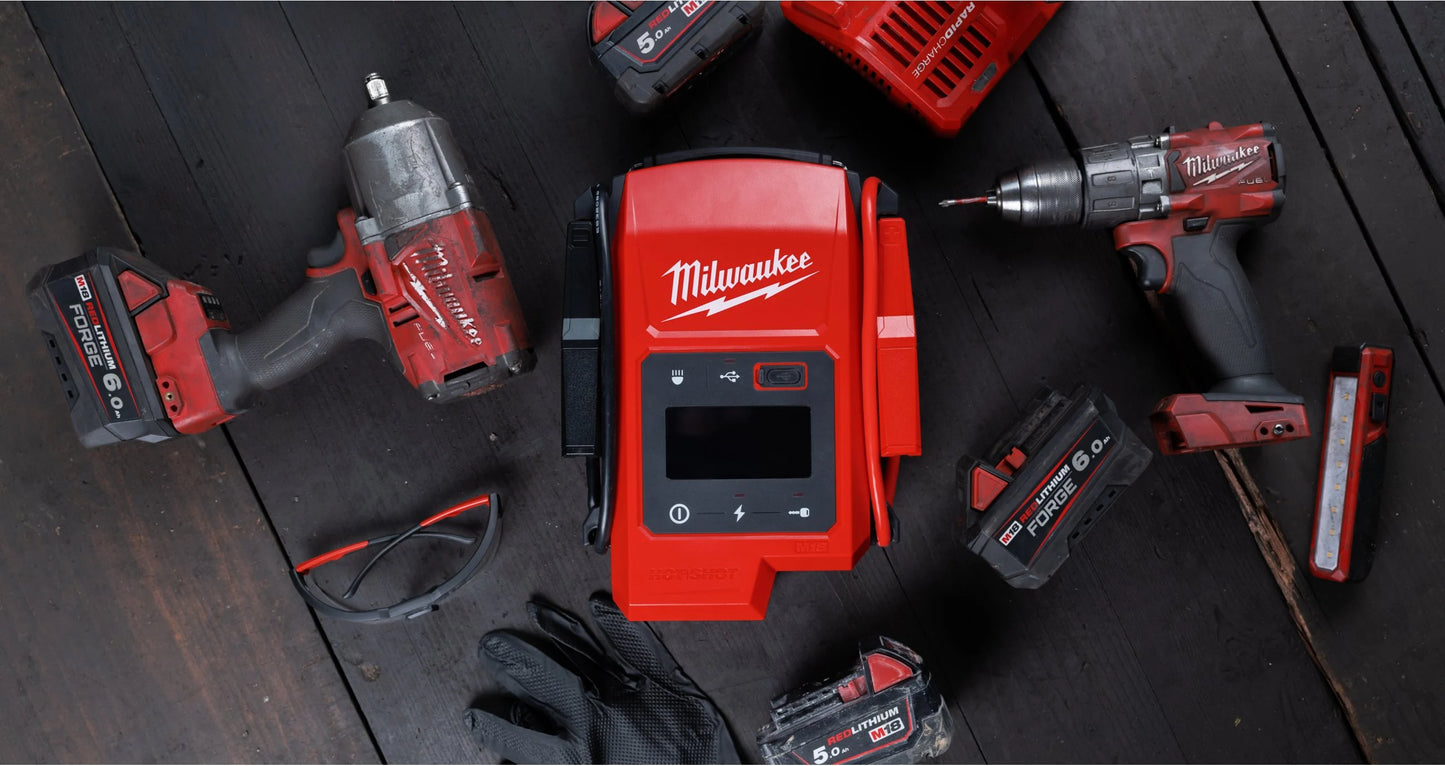 Milwaukee M18 2000A Vehicle Jump Starter