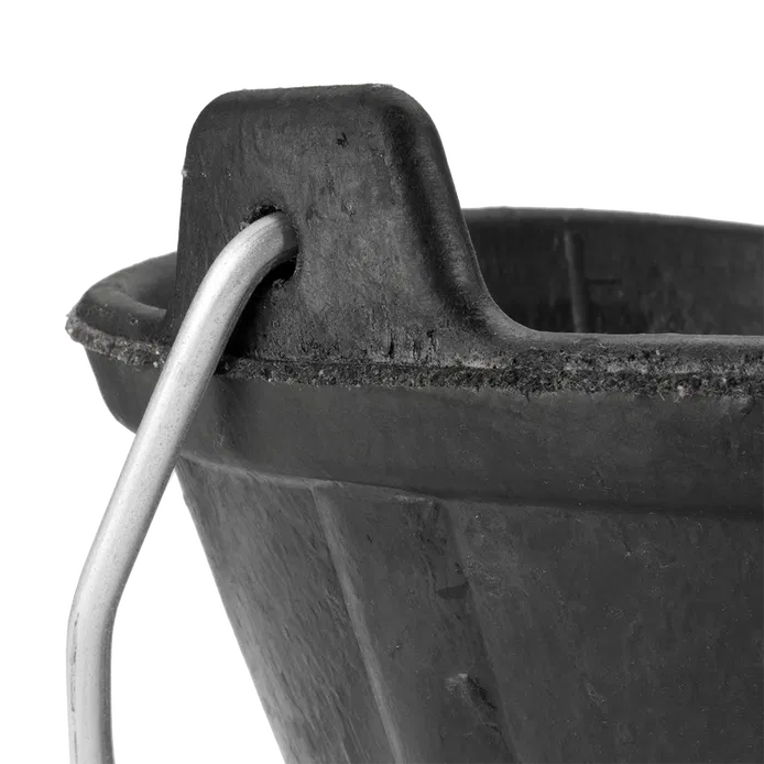 Cubo de caucho italino 10L con asa metálica Bellota BKC10BM